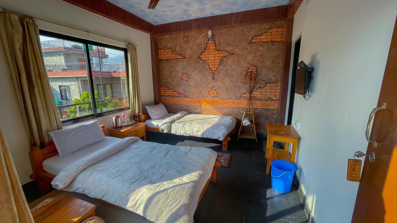 Hotel Hakoniwa Pokhara Esterno foto