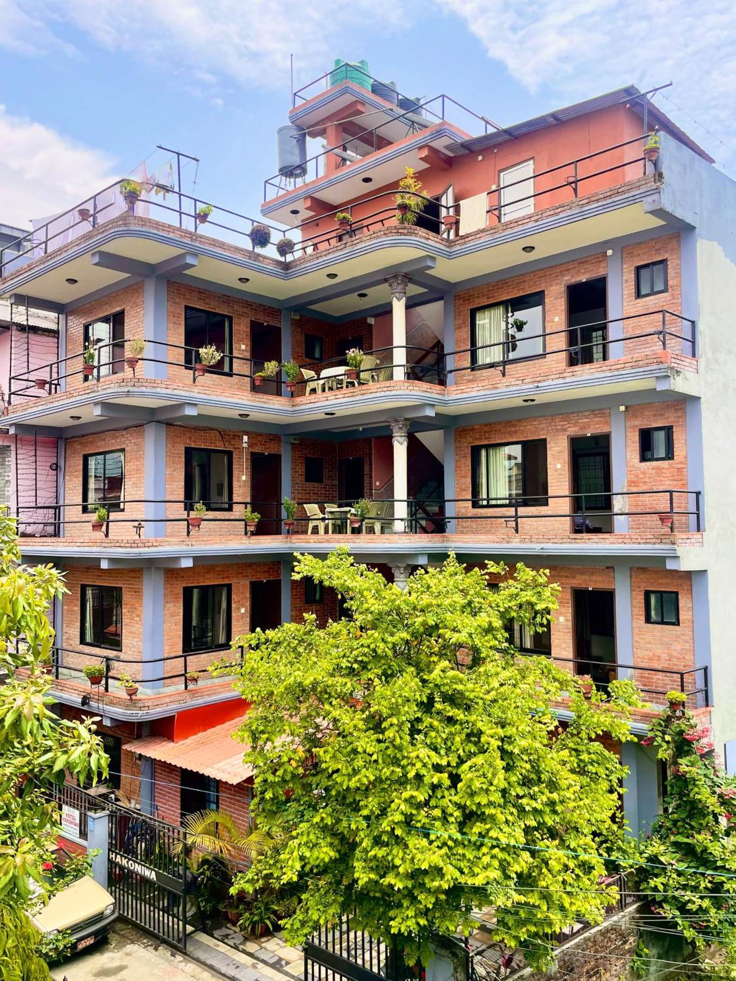 Hotel Hakoniwa Pokhara Esterno foto