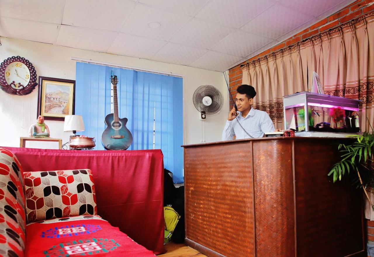 Hotel Hakoniwa Pokhara Esterno foto