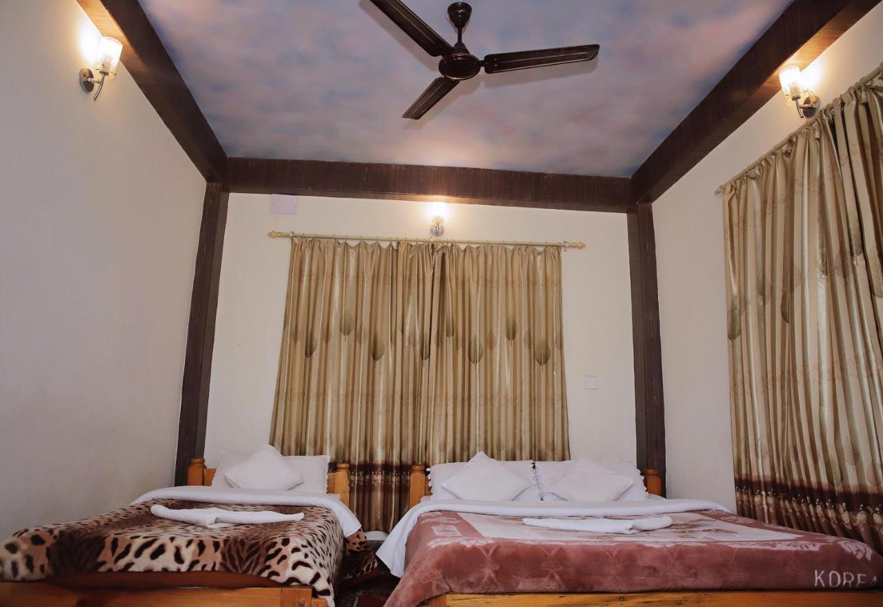 Hotel Hakoniwa Pokhara Esterno foto